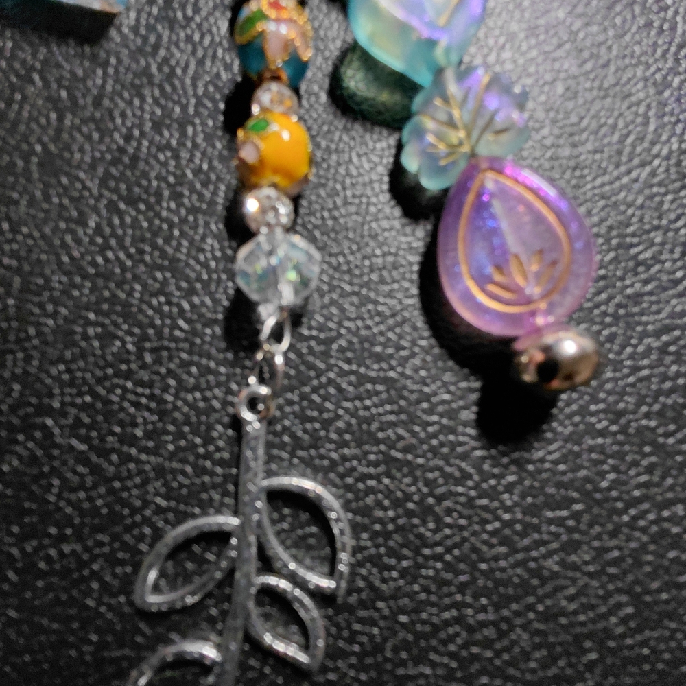 Handmade Floral Resin Keychain with Beaded Charms - Cloisone Beads - Picture 3 of 6